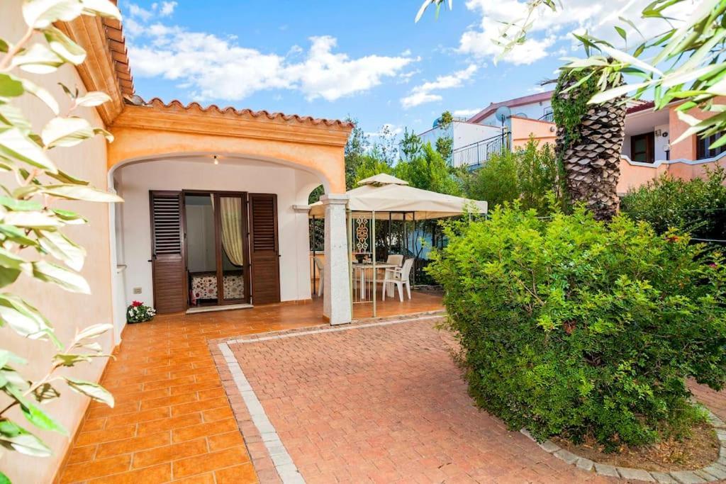 Residence Lu Soli Budoni Affitti Esterno foto