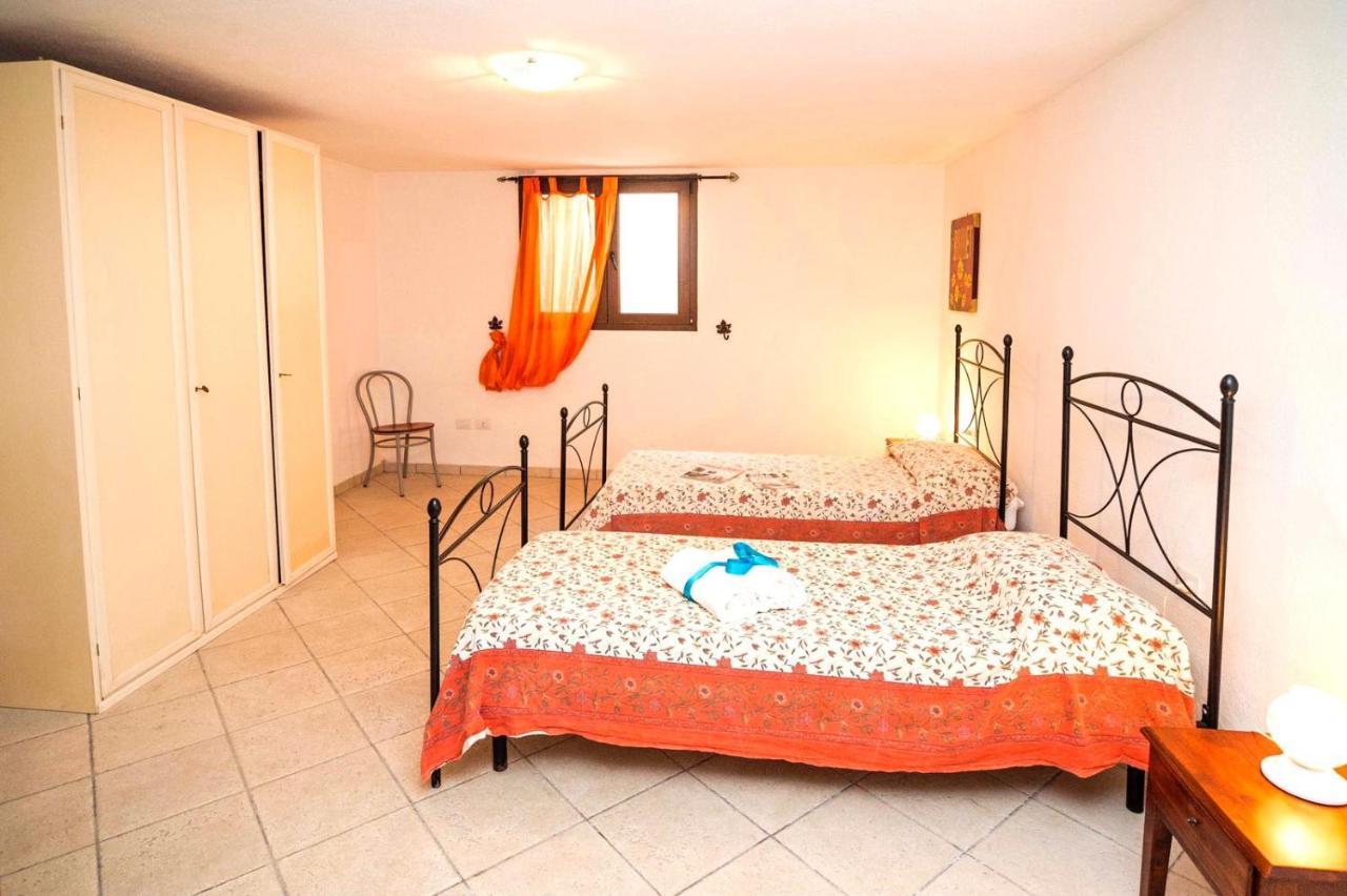 Residence Lu Soli Budoni Affitti Esterno foto