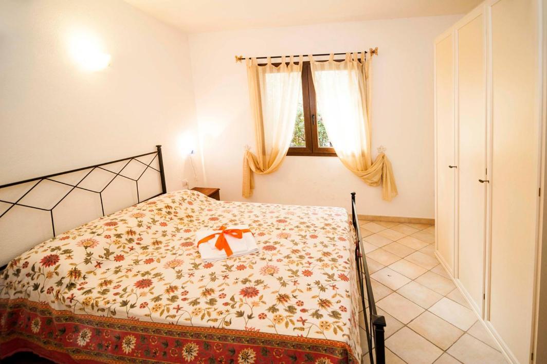 Residence Lu Soli Budoni Affitti Esterno foto