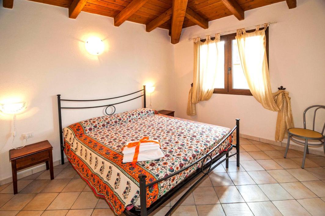 Residence Lu Soli Budoni Affitti Esterno foto