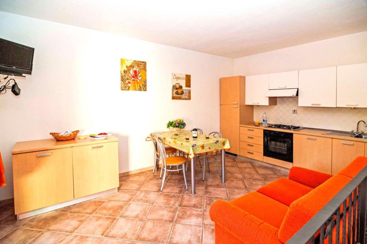 Residence Lu Soli Budoni Affitti Esterno foto