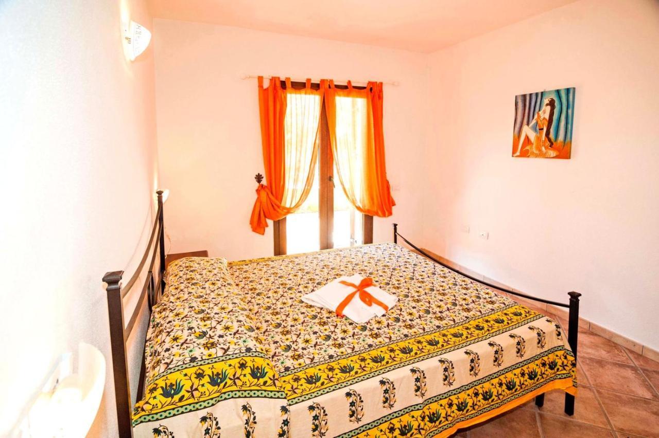 Residence Lu Soli Budoni Affitti Esterno foto
