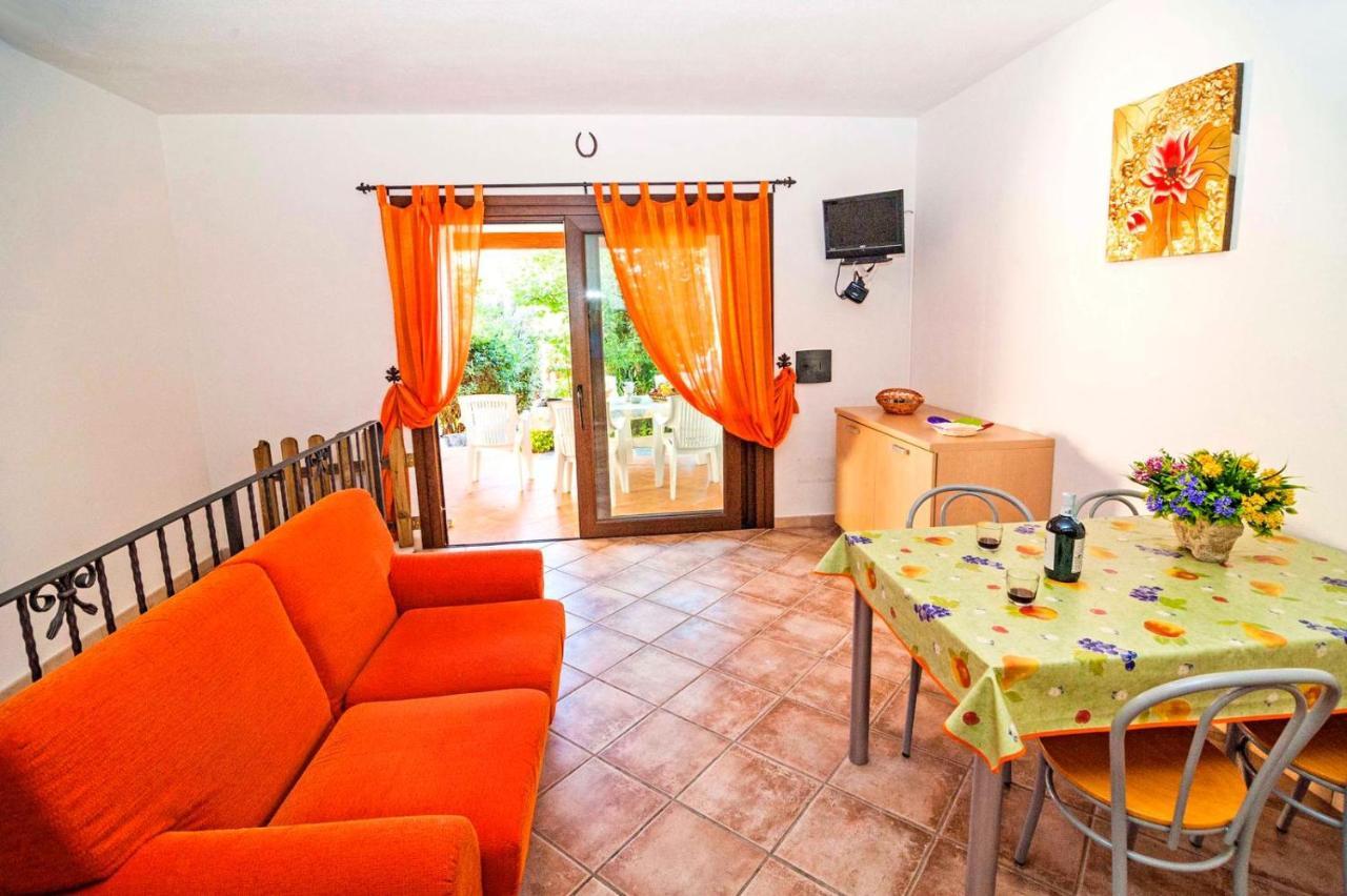 Residence Lu Soli Budoni Affitti Esterno foto