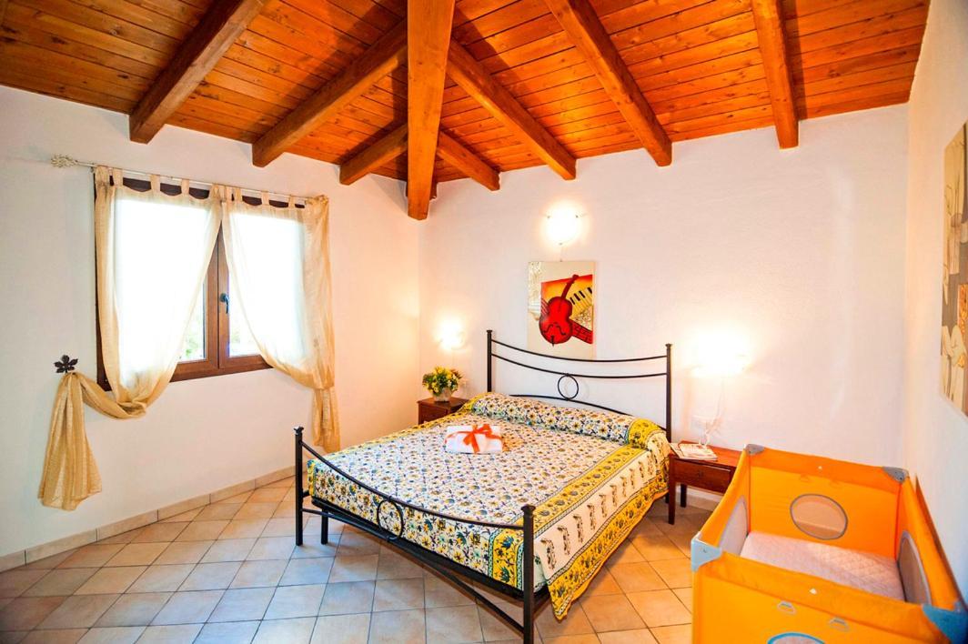 Residence Lu Soli Budoni Affitti Esterno foto