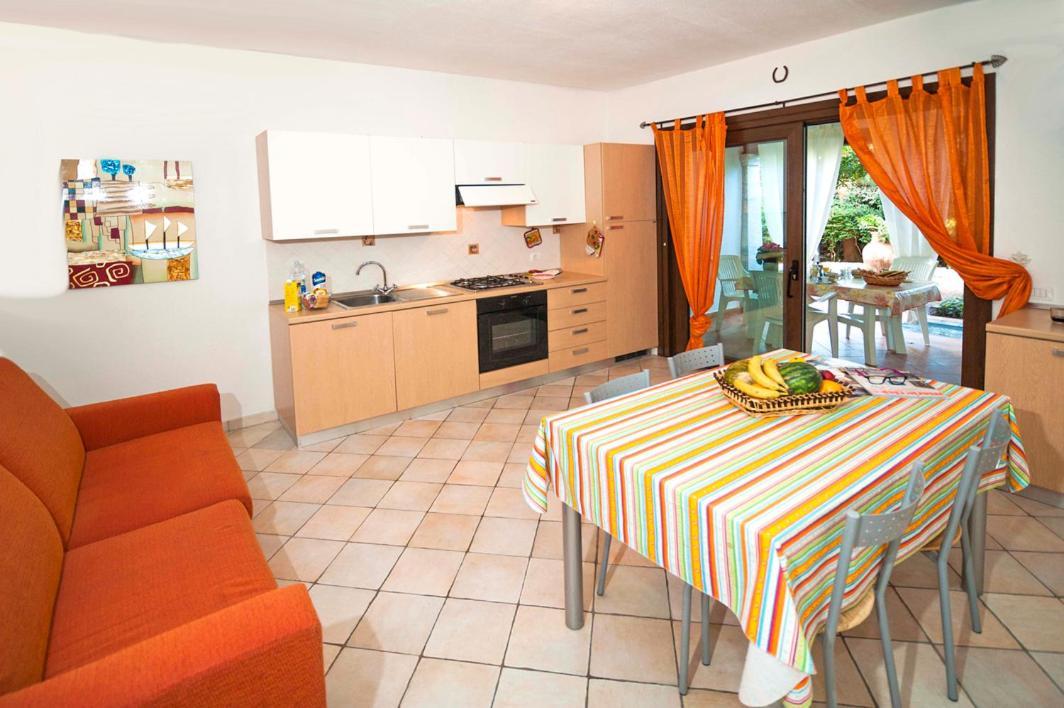 Residence Lu Soli Budoni Affitti Esterno foto